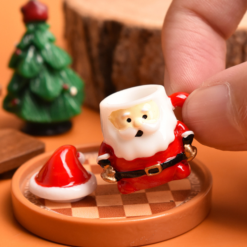 Mini Święty Mikołaj w filiżanc – Crafting Resin recenzja i cena